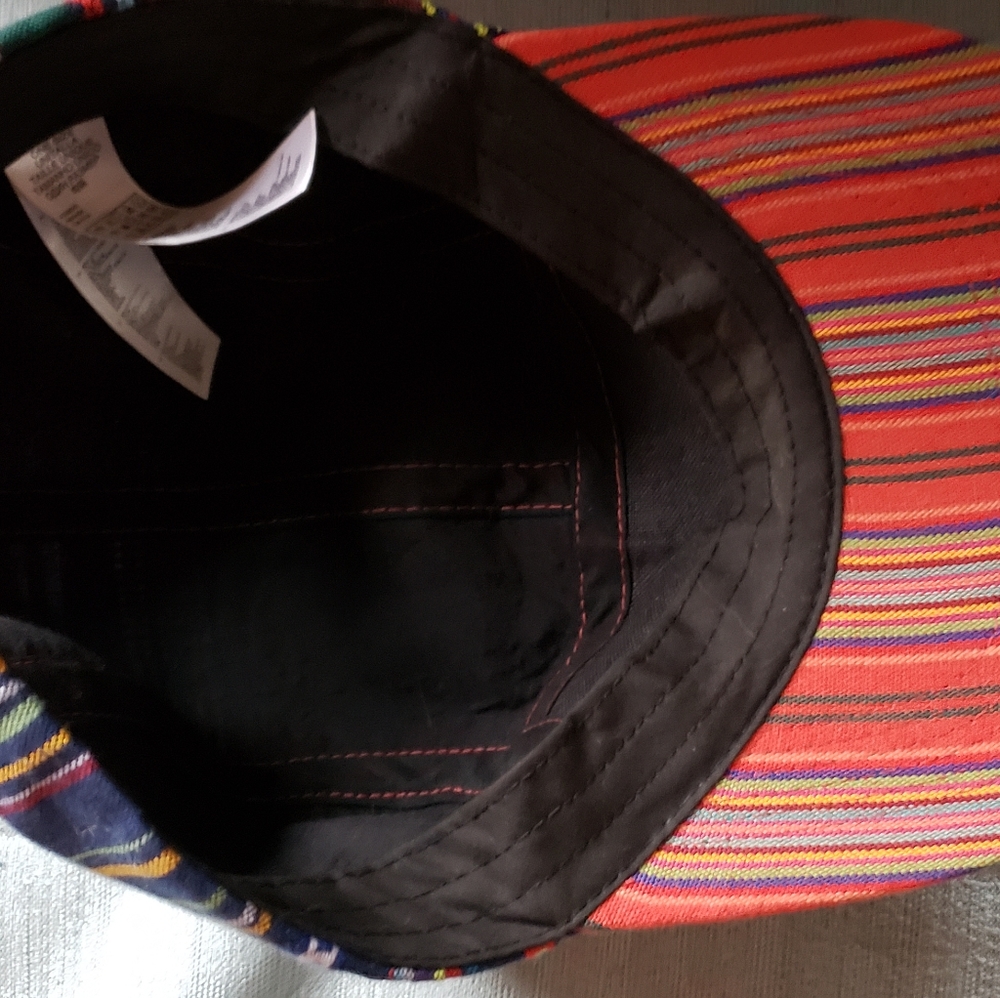 Hat - Picture 2 of 3